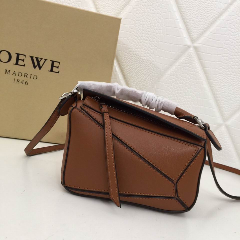 Loewe Handbag 210